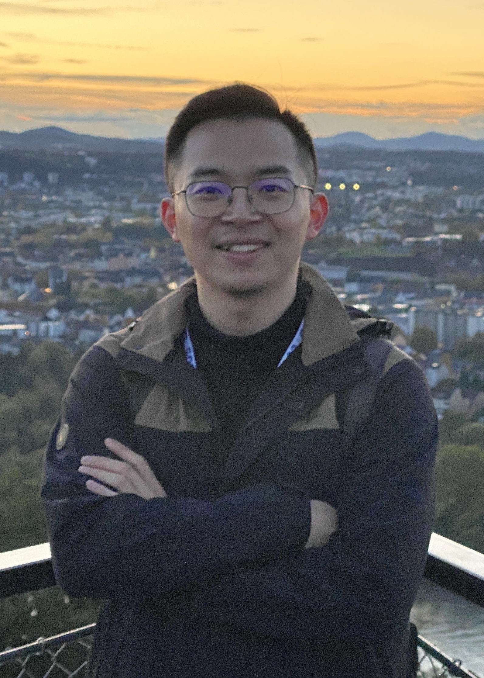 Guanbin Xu / 许冠斌